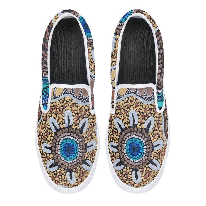 Women's Slip-On Shoes" - Walkaboutgirl 