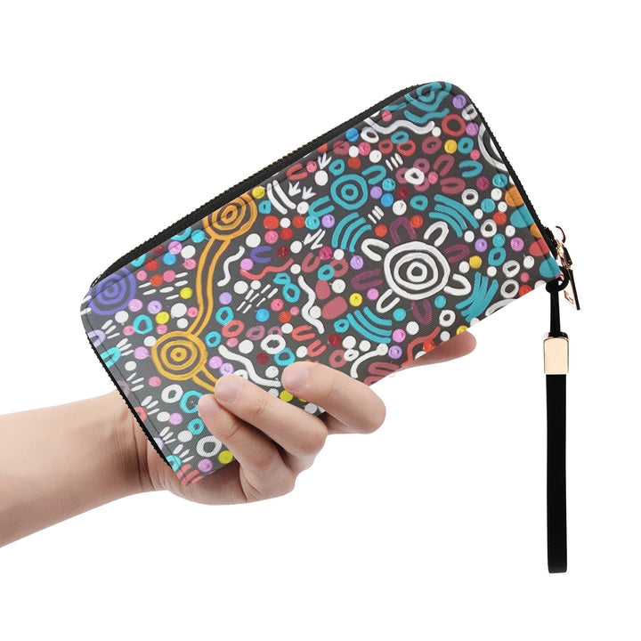 Zipper Wallet - Walkaboutgirl 